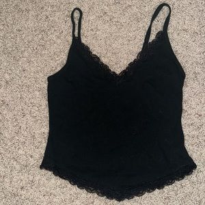 Hollister lace trim bandana hem crop tank